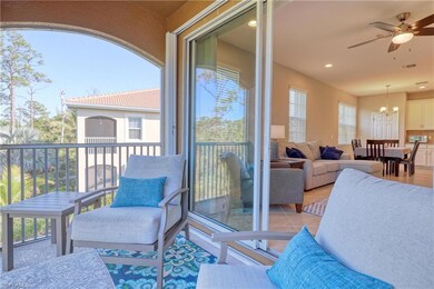 Lanai with an outdoor living space and ceiling fan