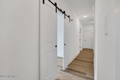 7210AlbacoreWay-04