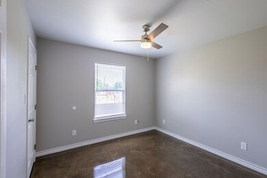 1308 Powers St, Nacogdoches, TX 75964 - photo 6