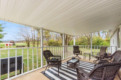 Fabulous back Covered Patio