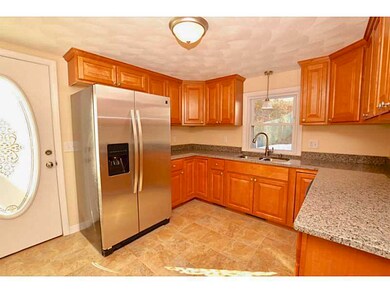 14 Hardwick St, Cumberland, RI 02864 - photo 6