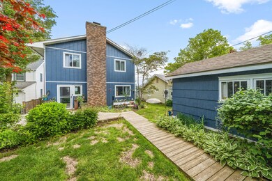 21922 Lake St-36