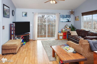 Living Room_DMD_9211-SMALL