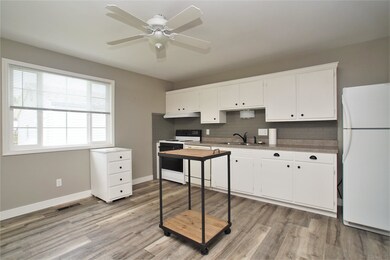 1513 Tam o Shanter Ln, Kokomo, IN 46902 - photo 5