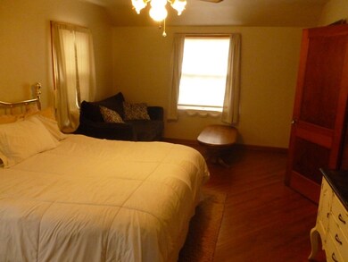 715 2nd St, Columbus Junction, IA 52738 - photo 5