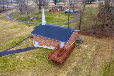 7808 Cooper Chapel Rd, Louisville, KY 40229 - photo 3