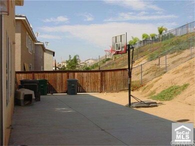 1of4 photos of backyard right to left