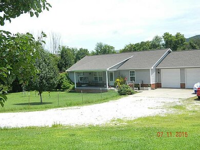 1320 Mcknight Ave, West Fork, AR 72774 - photo 3