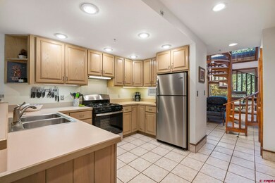 73 S Tamarron Dr unit 804, Durango, CO 81301 - photo 6