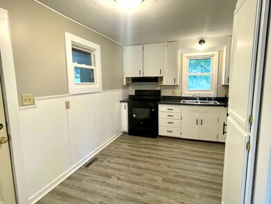 844 Broadway St N, Menomonie, WI 54751 - photo 5