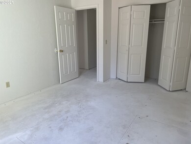 520 E Main St, Sheridan, OR 97378 - photo 7