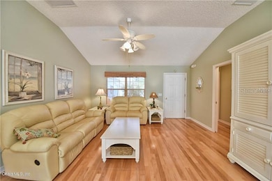 17315 SE 73rd Park Glen Ct, The Villages, FL 32162 - photo 5