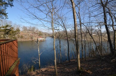 359 Beams Dr, Harrodsburg, KY 40330 - photo 4