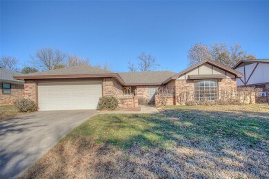 404 Mountainview Dr, Hurst, TX 76054 - photo 2