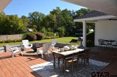 2714 2714 Pecan Dr, Tyler, TX 75701 - photo 4