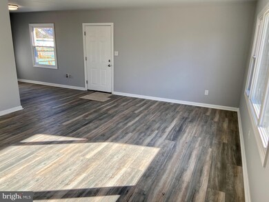 28 Bloomfield Ln, Willingboro, NJ 08046 - photo 6