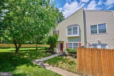 14017A Grumble Jones Ct, Centreville, VA 20121 - photo 2