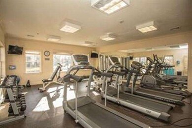 309 Hampton Way, Abington, MA 02351 - photo 4