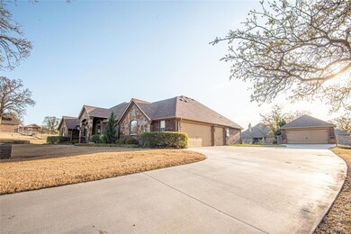 113 Ellis Pond Ct, Weatherford, TX 76085 - photo 2