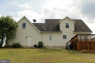 160 Frye Rd, Hedgesville, WV 25427 - photo 4