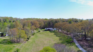 12913 Lovelace Rd, Knoxville, TN 37932 - photo 2