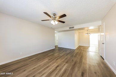 7227 W Turquoise Ave, Peoria, AZ 85345 - photo 4