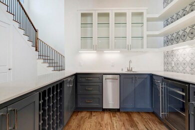 1039 W 41st St, Houston, TX 77018 - photo 6