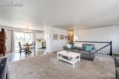 33591 Bow Meadows Cir, Elizabeth, CO 80107 - photo 7