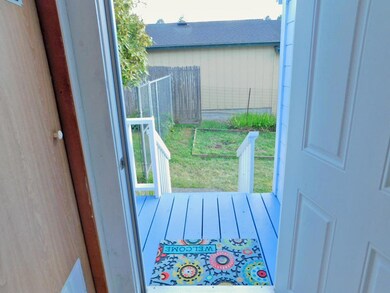 4496 Campton Road, Cutten_17