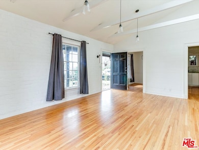 11729 Tennessee Ave, Los Angeles, CA 90064 - photo 2