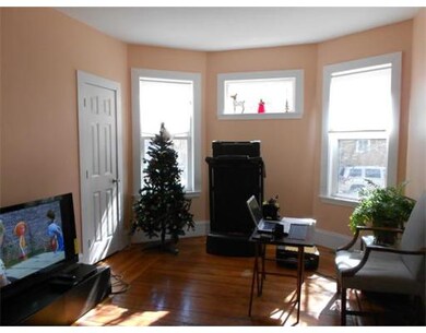 112 Glenway St unit 3, Dorchester, MA 02121 - photo 3