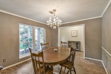 12318 Oak Park Dr, Houston, TX 77070 - photo 6