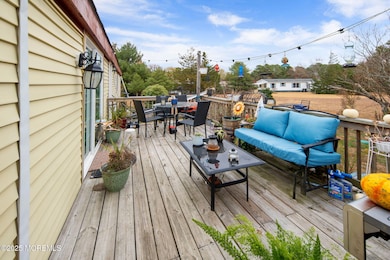 8 Mary Ct, Barnegat Township, NJ 08005 - photo 2