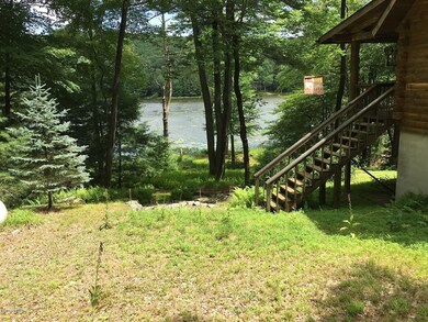 82 Covered Bridge Dr, Hawley, PA 18428 - photo 3