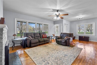 2835 Rownd St, Cedar Falls, IA 50613 - photo 4