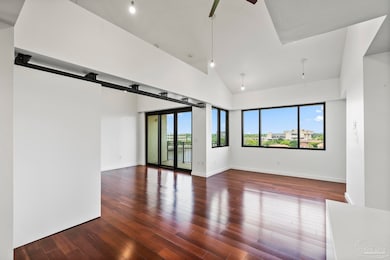 701 Port Royal Way unit 701, Pensacola, FL 32502 - photo 5