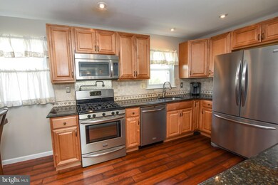 9968 Hegerman St, Philadelphia, PA 19114 - photo 5