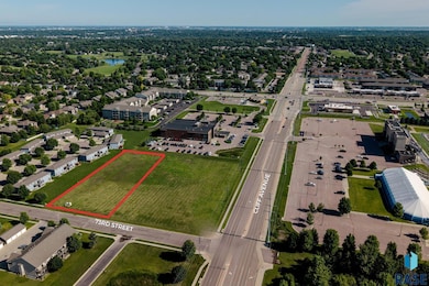 1104 E 73rd St, Sioux Falls, SD 57108 - photo 5