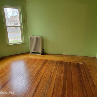 938 Park Ave, Schenectady, NY 12308 - photo 4
