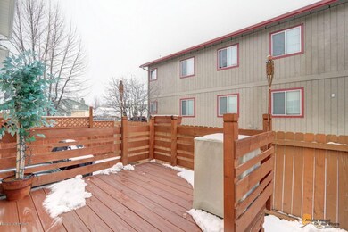 Alora - Deck in winter AVDP46