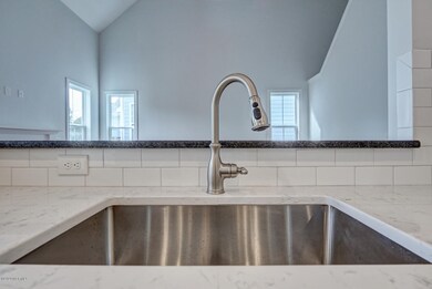 710 Quinn Dr Wilmington NC-large-037-037