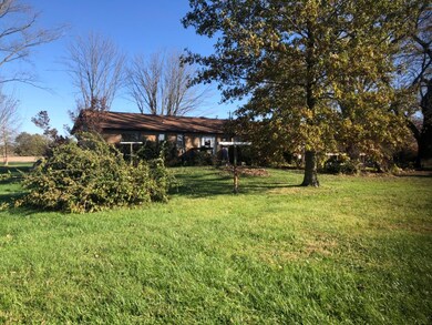 226 Sycamore Rd, Midland, OH 45148 - photo 5