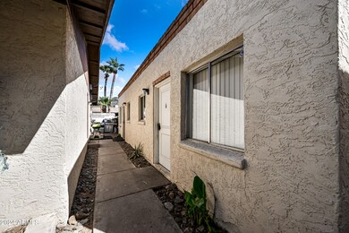 1119 E Eva St unit B, Phoenix, AZ 85020 - photo 2