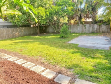 711 Dougherty St, New Smyrna Beach, FL 32168 - photo 2