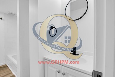 359 Sheffield Ave unit Apartment C, Flint, MI 48503 - photo 5