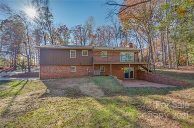 3.25 acres with lots of privacy