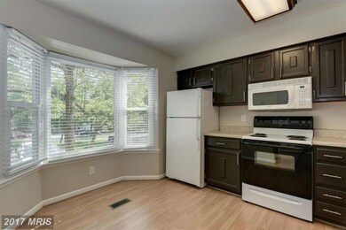 11620 Summer Oak Dr, Germantown, MD 20874 - photo 4