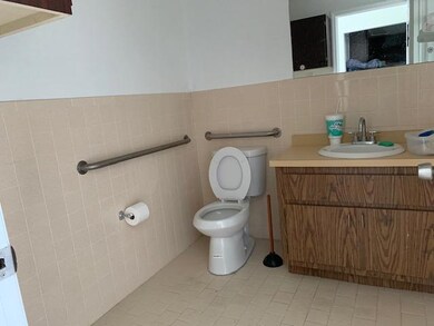 2100 Sunrise Blvd, Fort Pierce, FL 34950 - photo 4