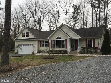 425 Monticello Dr, Colonial Beach, VA 22443 - photo 2