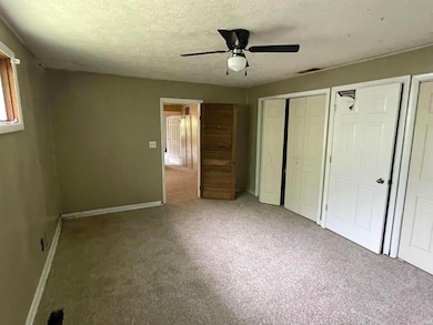 220 N Adams St, Bloomington, IN 47404 - photo 5